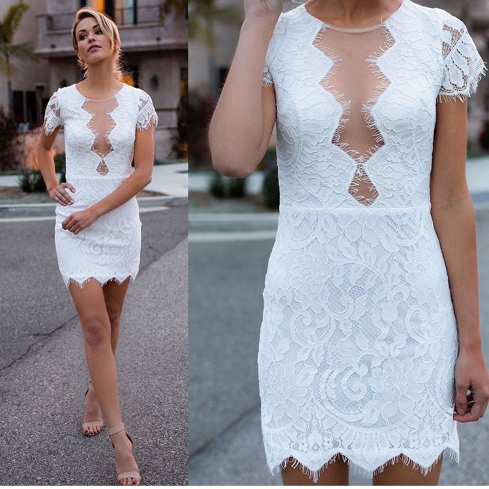 Vici Beyond Words White lace dress